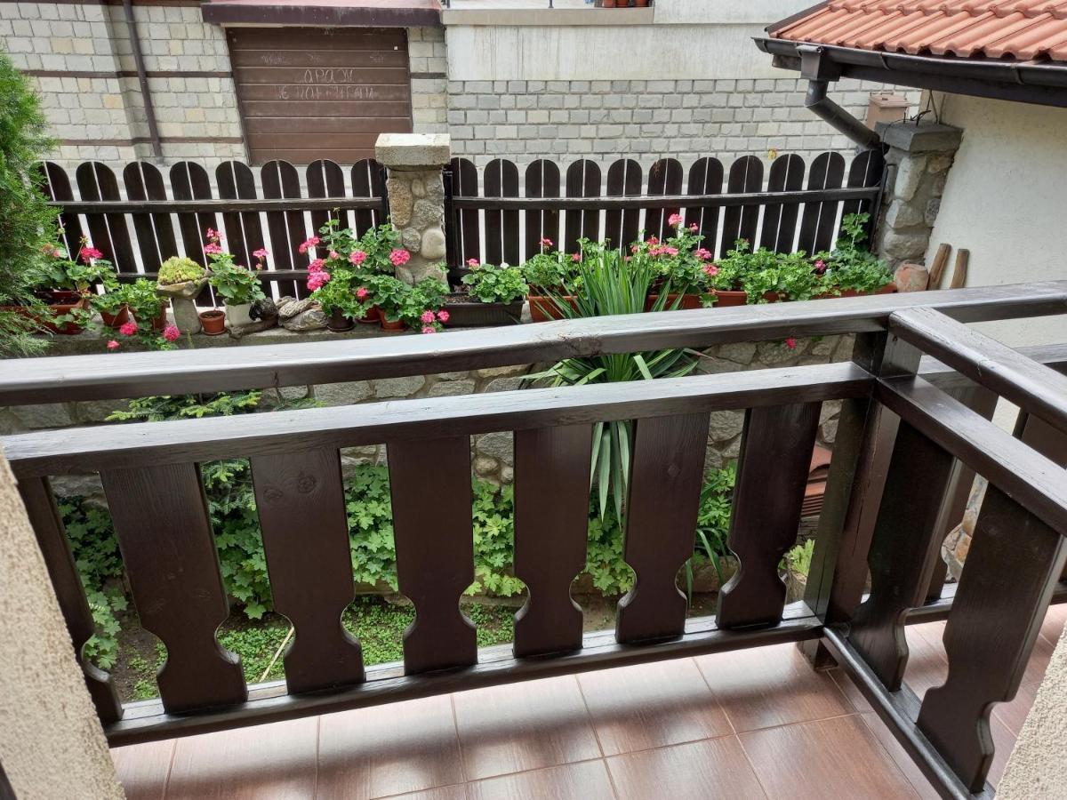 Guest House Skabrin 반스코 외부 사진